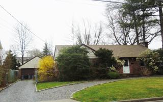 3404 Silverton Ave, North Wantagh, NY 11793-2924