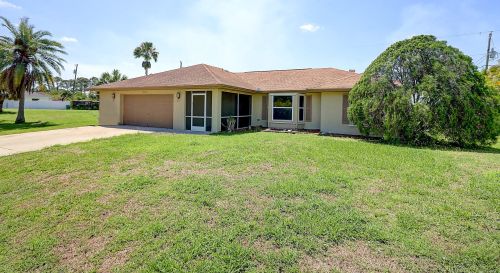 460 Ryder Rd, Fort Pierce, FL 34953-6003