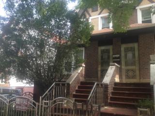 1380 Stratford Ave, Bronx, NY 10472-1604