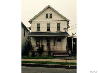 9 Prince St, Middletown NY  10940-3907 exterior