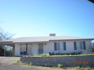 820 Skyline Dr, Globe, AZ 85501-2054