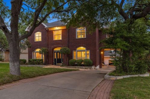 8109 Davis Mountain Pass, Austin, TX 78726-4038