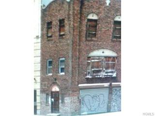 1635 Grand Ave, Bronx NY  10468-6363 exterior