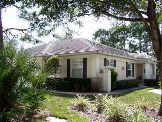 902 Barclay Ct, Venice, FL 34293-2303