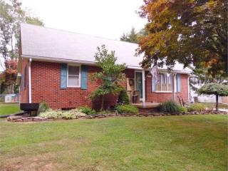 1040 Elm St, Watsontown, PA 17777-1412