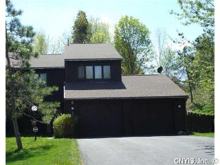 1 Jarvis Dr, Manlius, NY 13104-2366