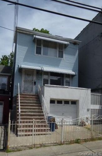 3014 Bronxwood Ave, Bronx, NY 10469-3604