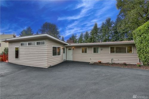 18773 Kenlake Pl, Bothell, WA 98028-3236