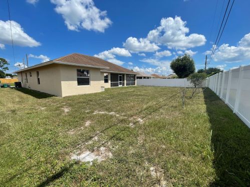 3638 Bonwold St, Fort Pierce, FL 34953-5022