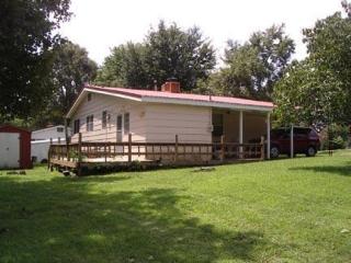 408 Brewer St, Thayer, MO 65791-9310