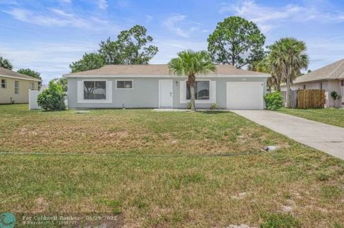 167 Tulip Blvd, Fort Pierce, FL 34953-6247