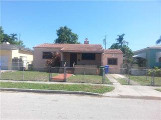 1462 17th St, Miami FL  33145-1522 exterior