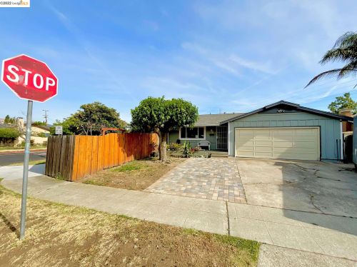 2540 Bambi Ln, San Jose, CA 95116-3706