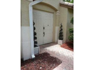 11321 64th Ter, Miami FL  33178-3624 exterior