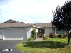 3412 Fairbanks Ave, Yakima, WA 98902-6329