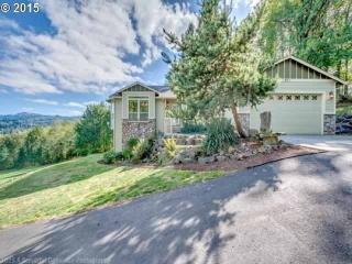 251 Owl Creek Rd, Kelso, WA 98626-8935