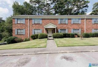 3401 Sandner Ct, Birmingham AL  35209-8305 exterior