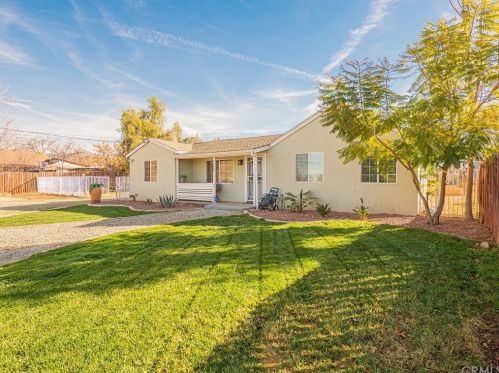 12627 6th St, Yucaipa, CA 92399-2559