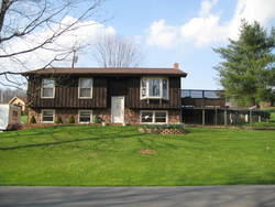 284 Cross Community Rd, Bristol, TN 37620-1520