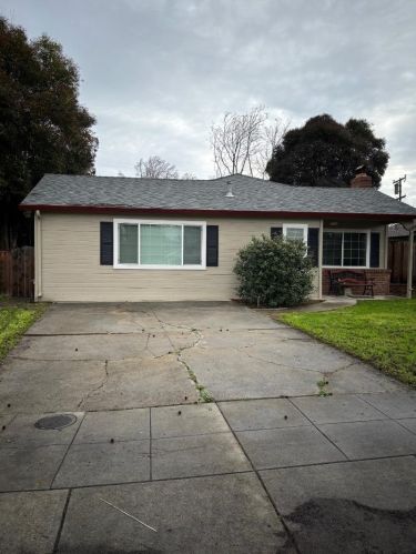 1906 Coastland Ave, San Jose, CA 95125-2513