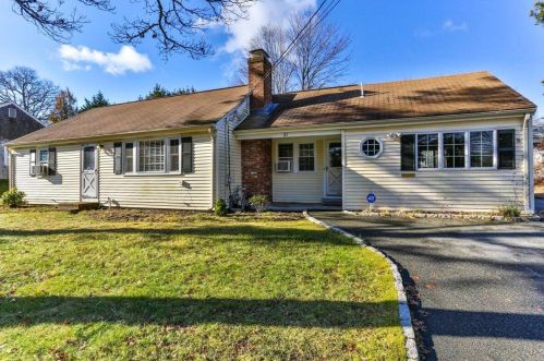 83 Webbers Path, Yarmouth, MA 02673-1532