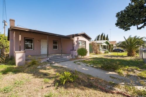 480 14th St, San Bernardino, CA 92405-4528