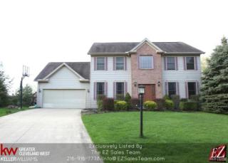 16150 Heatherwood Ct, Cleveland OH  44149-5861 exterior