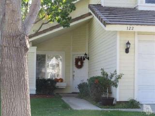 122 Camino Ruiz, Camarillo, CA 93012-6782