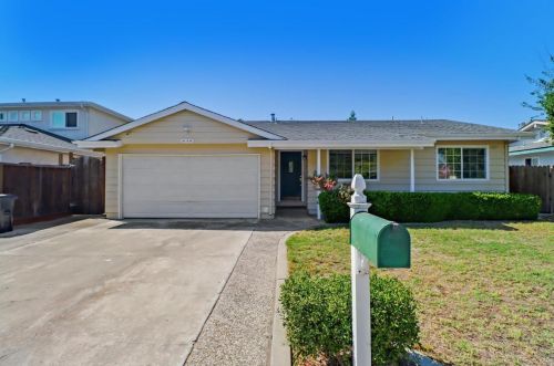 640 Mohican Dr, San Jose, CA 95123-3247