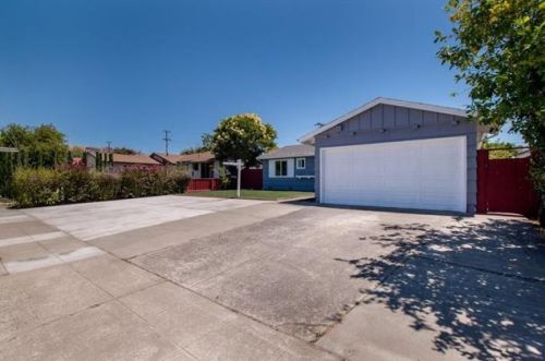 2982 Mckee Rd, San Jose CA  95127-1832 exterior