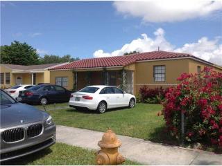 4461 3rd St, Miami FL  33126-5323 exterior