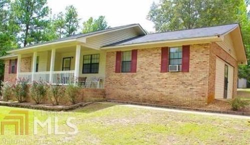 380 Sherry Dr, Centre, AL 35960-2244