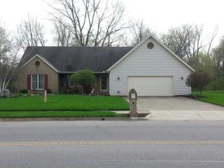 233 Clark Dr, Circleville, OH 43113-1460