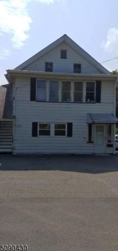 221 Fulton St, Powerville NJ  07005-1911 exterior