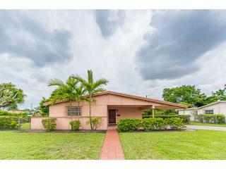 9960 14th Ter, Miami, FL 33174-2862