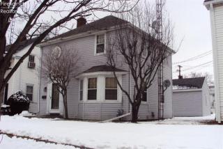 412 Hayes Ave, Fremont, OH 43420-2923