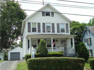 499 Liberty St, Meriden, CT 06450-4533