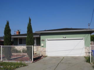 420 26th St, Richmond, CA 94804-2904