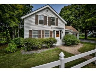 74 Amherst St, Milford, NH 03055-4012