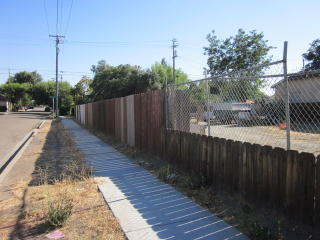 56 8th St, Tracy, CA 95376-4154