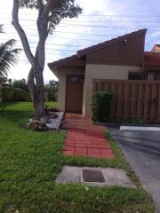 1138 135 Pl, Miami FL  33175-3847 exterior