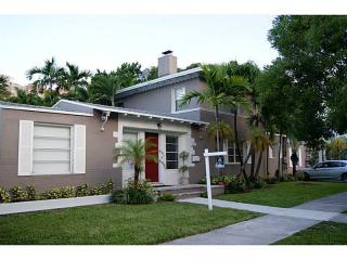 3001 4th Ave, Miami FL  33129-2607 exterior