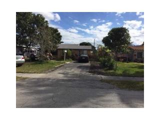 1732 177th St, Miami FL  33162-1510 exterior