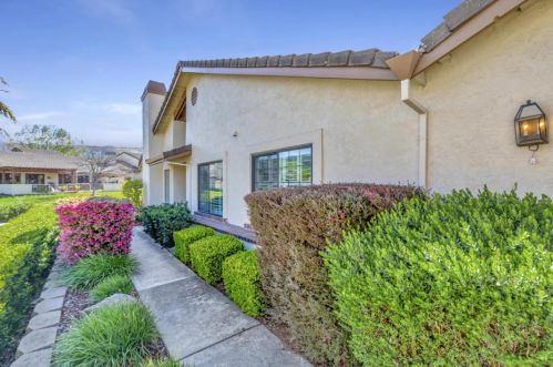 3235 Lake Albano Cir, San Jose, CA 95135-1468