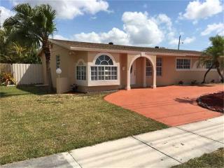 10801 152nd St, Miami, FL 33157-1327