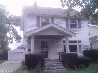 3954 157th St, Cleveland, OH 44111-5828