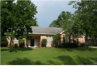 2221 Lizmar Ln, Montgomery AL  36106-3451 exterior