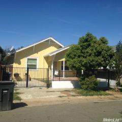 3110 39 St, Sacramento CA  95820-1337 exterior