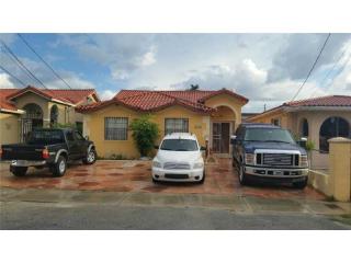 5946 4th St, Miami, FL 33144-3325