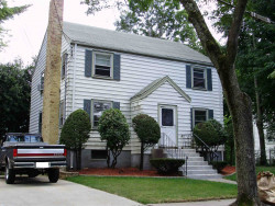 46 Hatfield Rd, Newton, MA 02465-1229